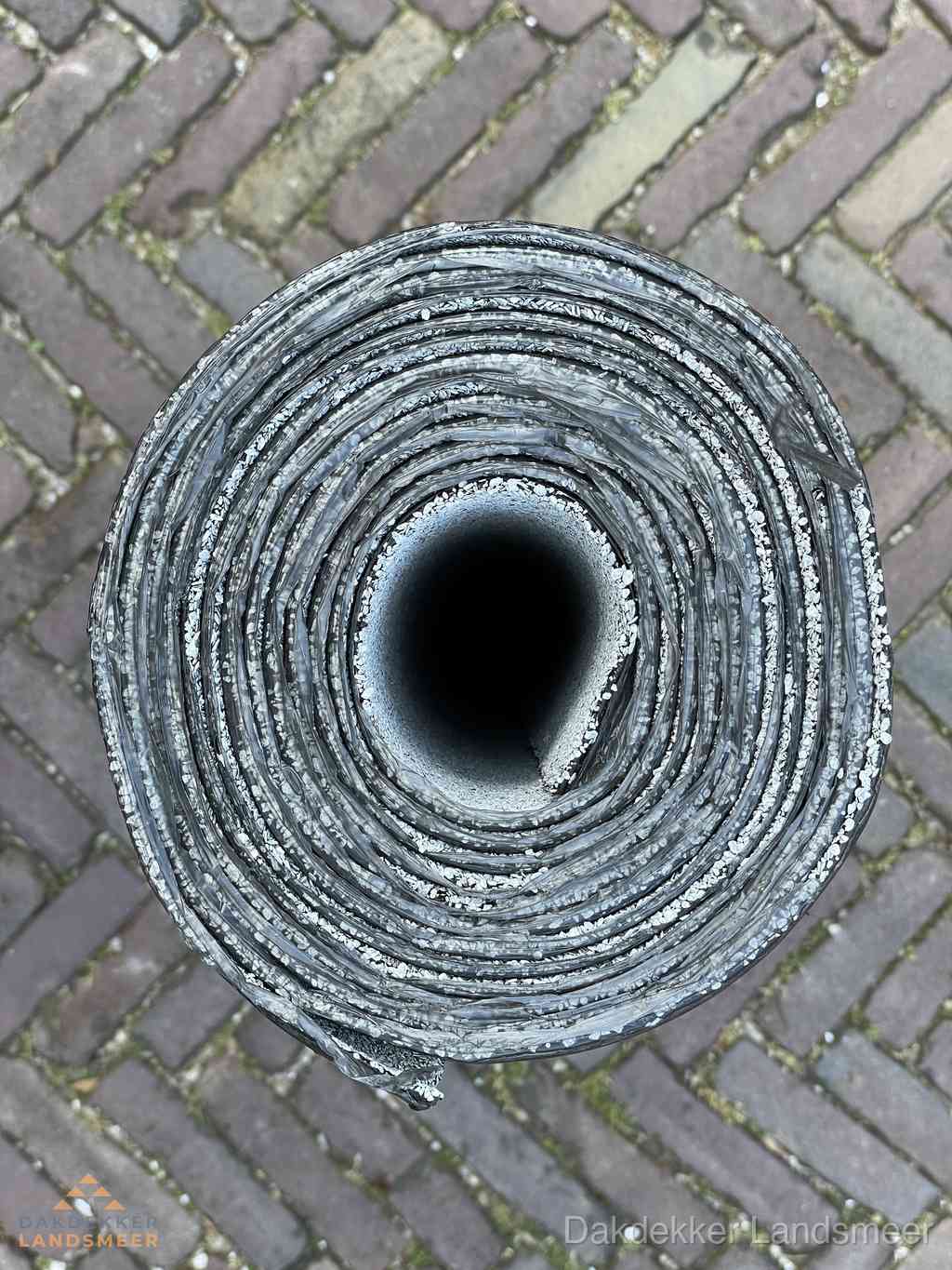 Rol EPDM dakbedekking materiaal voor plat dak in Landsmeer