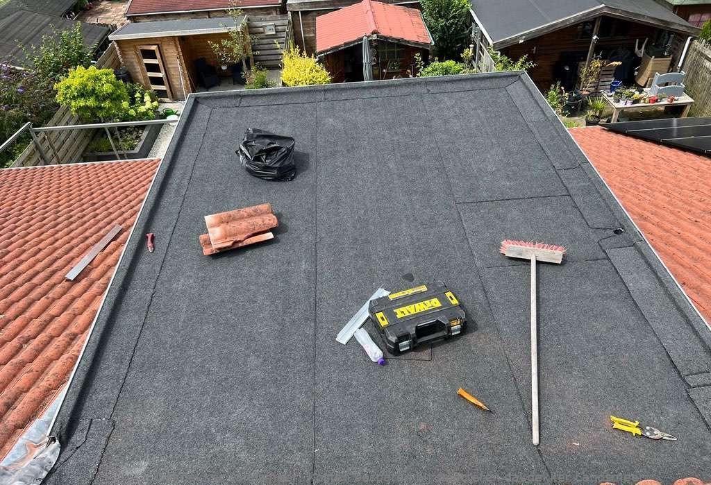 Kosten Besparen Bij Selecteren Dakdekker Landsmeer
