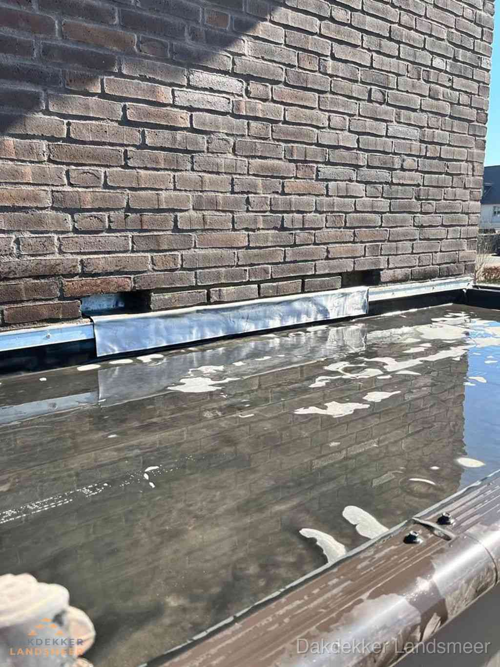 Lekkage Dak Repareren Landsmeer